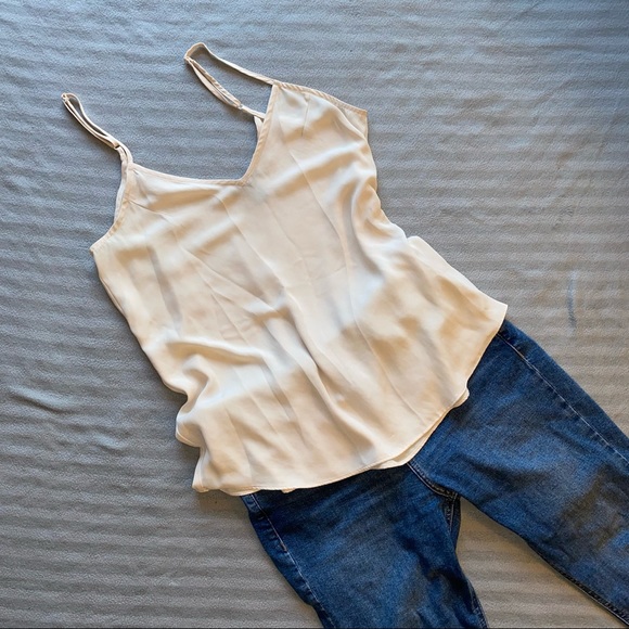 FORVER 21 beige tank with adjustable straps - Picture 2 of 4